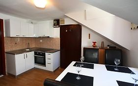 Apartment Lea